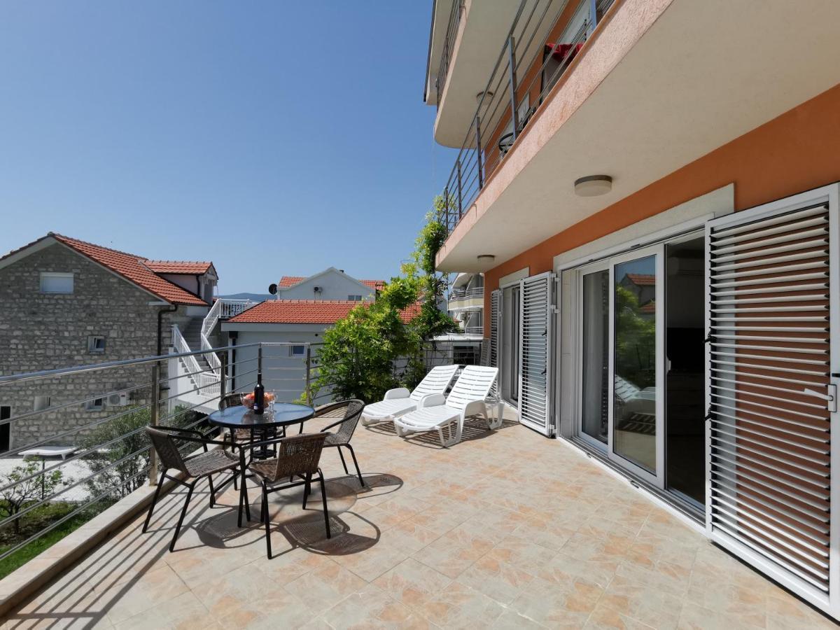 Apartments Apple Cat Montenegro Ko Bijela Luaran gambar