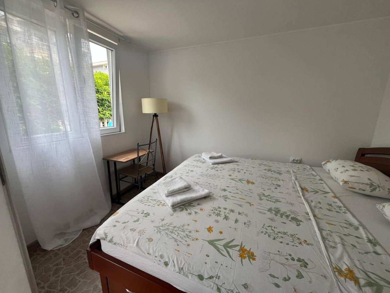 Apartments Apple Cat Montenegro Ko Bijela Luaran gambar