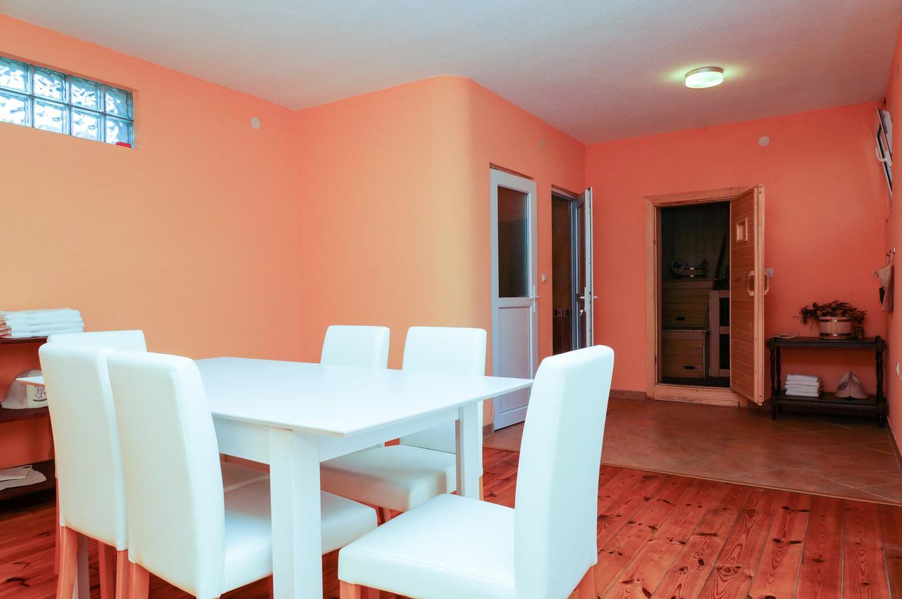 Apartments Apple Cat Montenegro Ko Bijela Luaran gambar