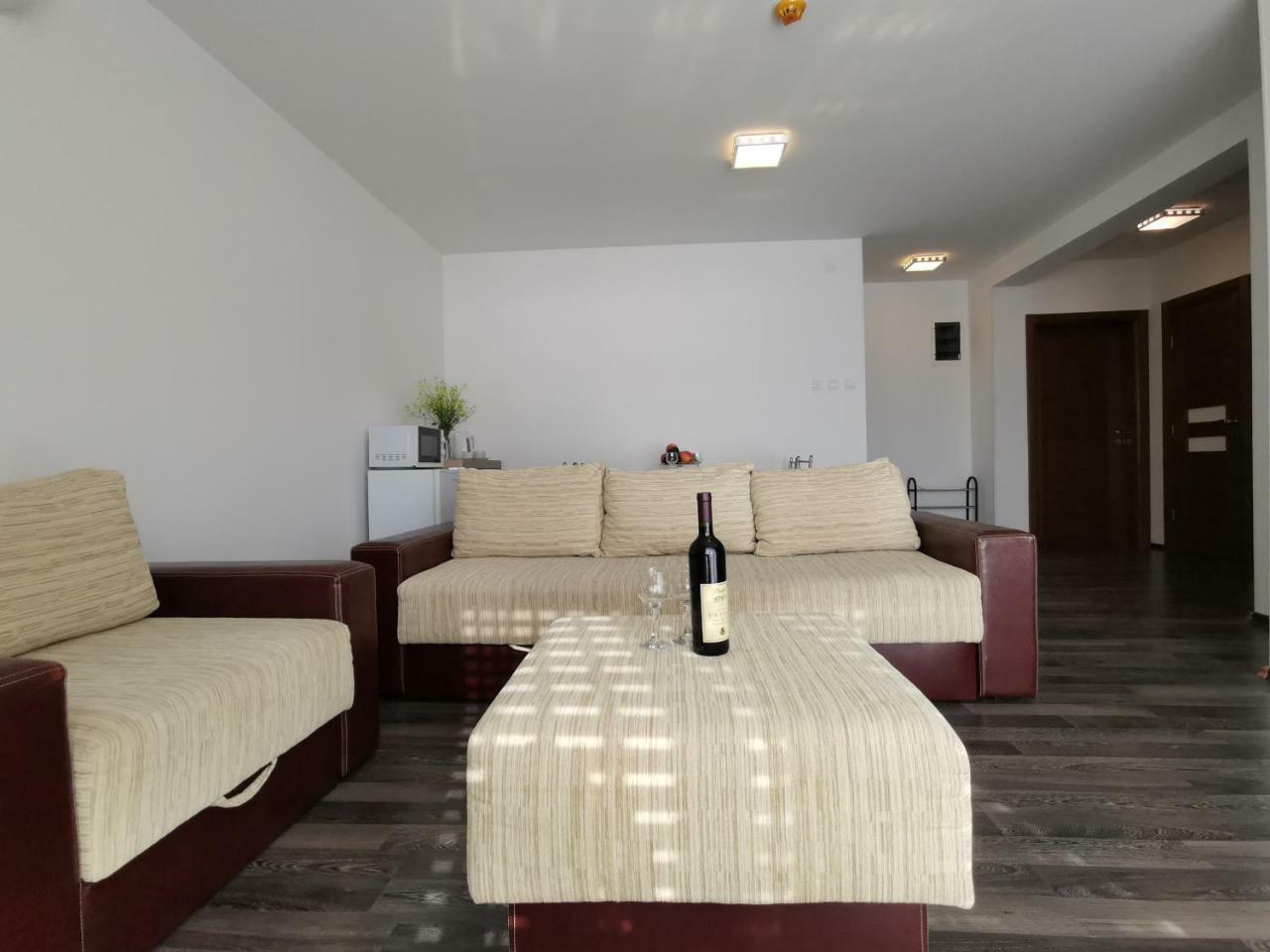 Apartments Apple Cat Montenegro Ko Bijela Luaran gambar