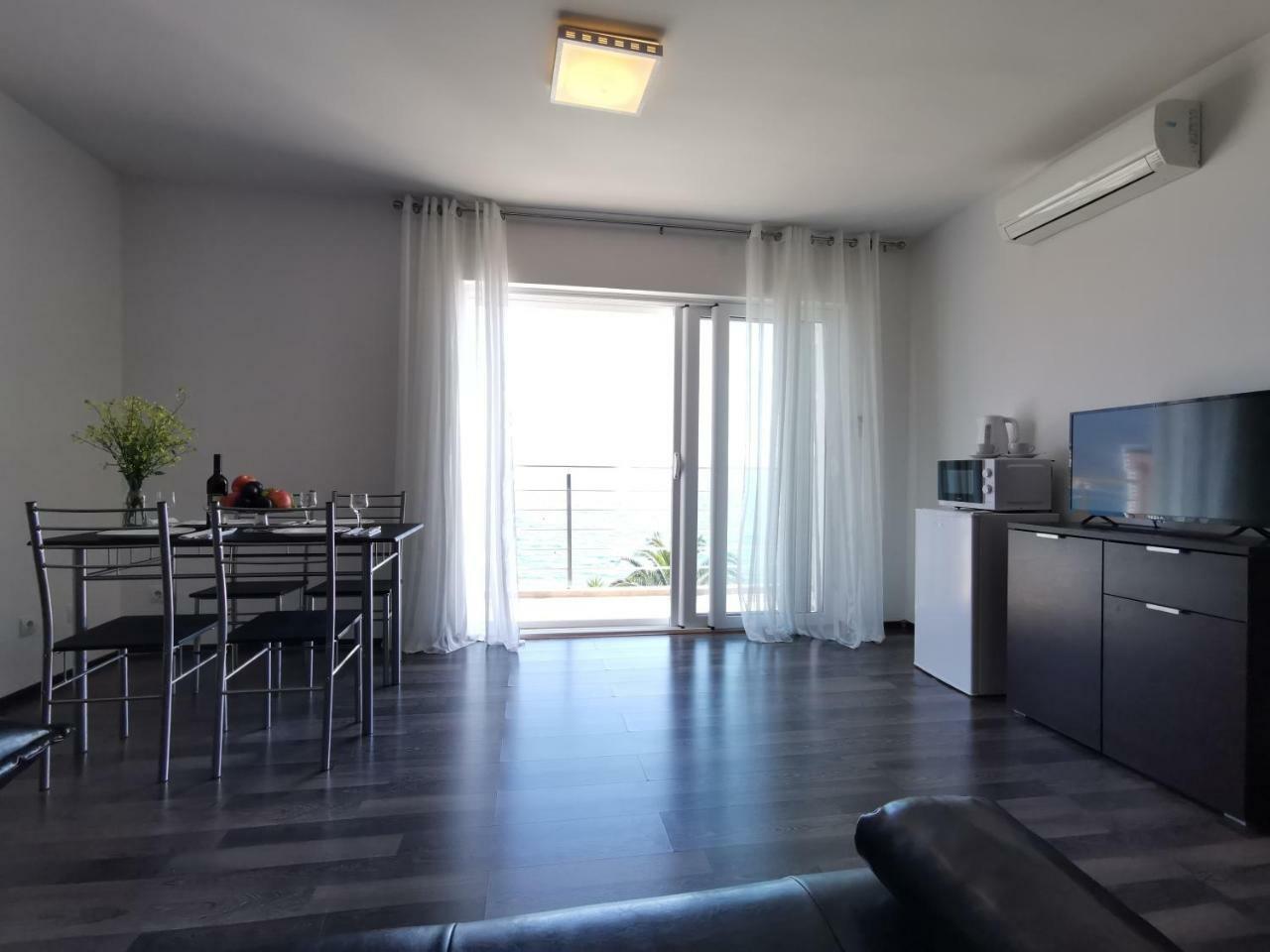 Apartments Apple Cat Montenegro Ko Bijela Luaran gambar