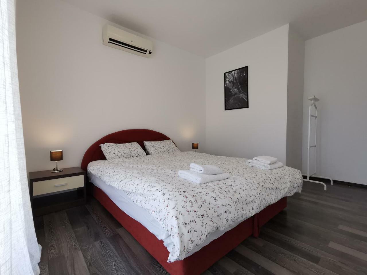 Apartments Apple Cat Montenegro Ko Bijela Luaran gambar