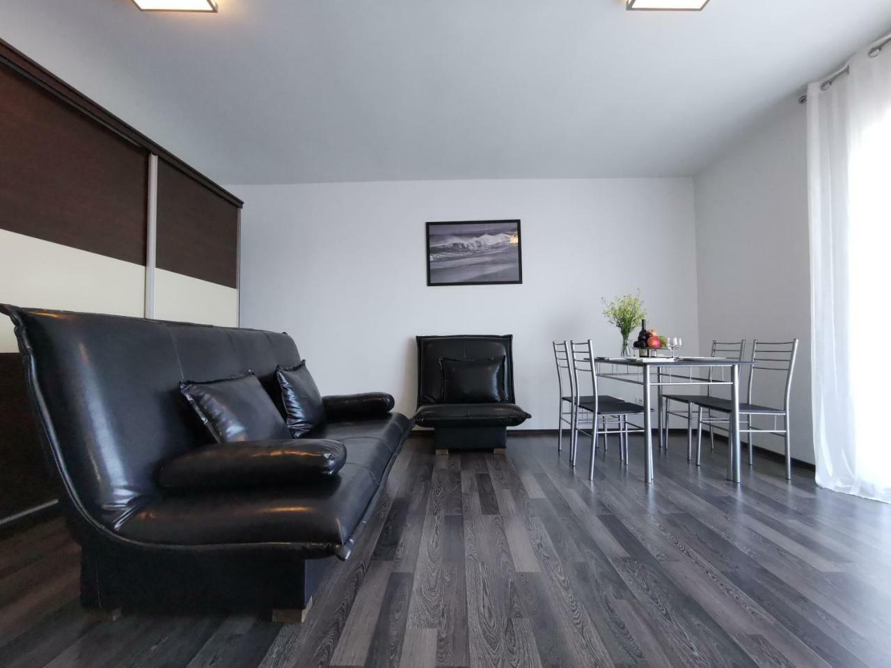 Apartments Apple Cat Montenegro Ko Bijela Luaran gambar